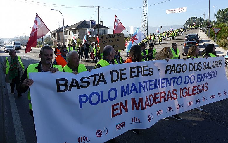 17-11-18 ManifaMaderasIglesiasPorrinhoMos15.JPG